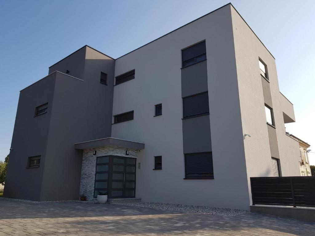 Vila Maslina-Apartman Br.4 Appartement Zadar Buitenkant foto